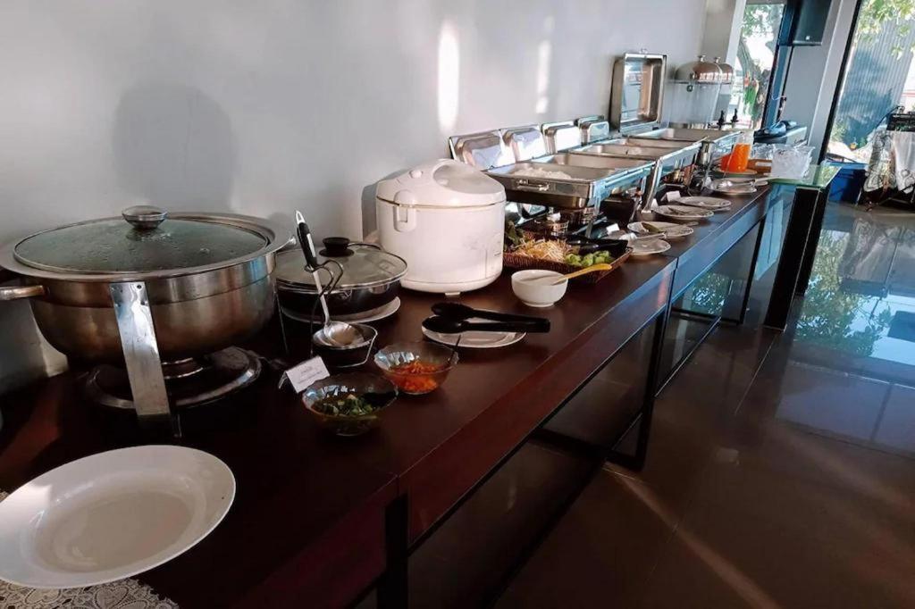 Nutchana Hill Boutique Hotel Хатъяй Экстерьер фото